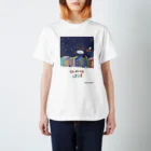 Sherine's illustrationの太ったサンタさん Regular Fit T-Shirt