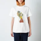 sacco_in offical goodsの風船と少女　Girl with Balloon スタンダードTシャツ