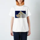 カンノユカの秋田犬のケンシロウ Regular Fit T-Shirt