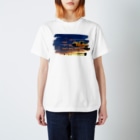 猫カフェにあにゃあグッズショップの空飛ぶきくらげくん　 Regular Fit T-Shirt