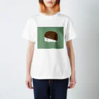 futaba shop（フタバショップ）のハリネズミのチョコ Regular Fit T-Shirt