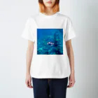 海とマッチョとKINTRAYの阿嘉島のゴマモン Regular Fit T-Shirt