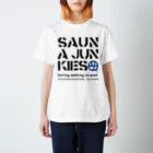 SAUNA JUNKIES | サウナジャンキーズのビッグ・ロゴタイプ（黒プリント） スタンダードTシャツ