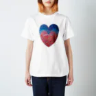 nissyheartのHappyday Heart  Regular Fit T-Shirt