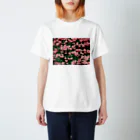 やまてるのROSE WALL Regular Fit T-Shirt