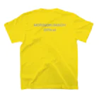 もりのクマチャンネルofiicalグッツ！！のクマクマのグッツ Regular Fit T-Shirtの裏面