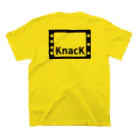 ナックアニメ公式グッズの泉研の私服 티셔츠の裏面