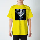 道行屋雑貨店のアーケードという聖堂 Regular Fit T-Shirt