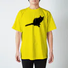 猫とやっし～ぃのアレコレの呼んだ？て顔の黒猫さん Regular Fit T-Shirt