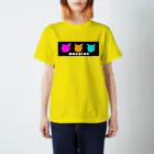 minyominyoのREDマカちんyellowマカちんBlueマカちん スタンダードTシャツ