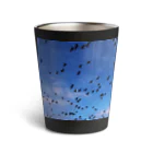 雁花工房（寄付アイテム販売中です）の夜明けの飛び立ち Thermo Tumbler