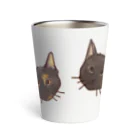 N-huluの【裏表画像違い】黒猫ジシちゃんとサビ猫ひなちゃん Thermo Tumbler