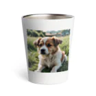 kokin0の草むらで斜めを見つめる犬 dog looking for the anywhere Thermo Tumbler