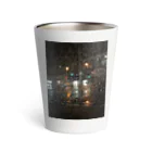 ぐうはうすの雨と夜の道路 Thermo Tumbler