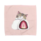 Natsumi Otsukaのいちご大福な猫のハンカチ Towel Handkerchief