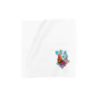 おさるん家の果物ドレスの魚(赤色) Towel Handkerchief