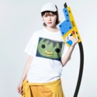 suzuejyaのどアップ河童とオカパ Washed T-Shirt :model wear (front)