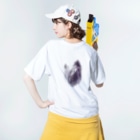 akane_art（茜音工房）のベジタブルT（ナス） Washed T-Shirt :model wear (back)