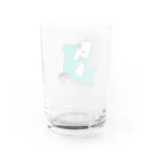 Jの居場所の初めてクッキーを食べたサメ Water Glass :back