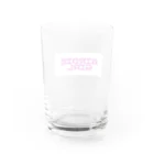 BIRDIE_GIRLのバーディーガールロゴ Water Glass :back