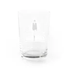 tanukidaifukuの歩く人 Water Glass :back