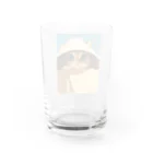AQUAMETAVERSEの箱からのぞいている子猫　ラフルール　1859 Water Glass :back