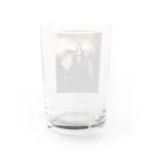 SWQAの女性とライオン Water Glass :back