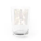 ふりむいての雨上がりの路地裏 Water Glass :back