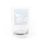 SUZURI56のドット絵ノコギリザメ Water Glass :back