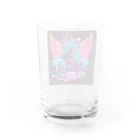 momonekokoのネオンカラーの魔女と骸骨 Water Glass :back