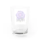 Future Starry Skyの紫色の薔薇 Water Glass :back