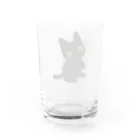 ちゃこぺん（SUZURI店）のクロネコロッタ Water Glass :back