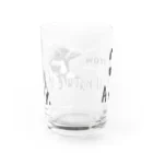 “すずめのおみせ” SUZURI店の東京すずめ Water Glass :back