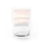 野鳥と犬の竃蔵屋(かまくらや)のサロマ湖の夕陽。北海道。 Water Glass :back