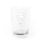 天明幸子　SUZURI  オフィシャルショップの『しあわせはあたたかい子犬』黒×白 Water Glass :back