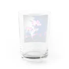 幸せをひっかけるかぎしっぽの空とコスモス Water Glass :back