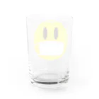 DRIPPEDのマスクをしたスマイリーフェイス Water Glass :back