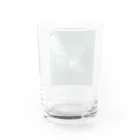 世界の絵画アートグッズのウジェーヌ・ヤンソン《黄昏の中で》 Water Glass :back