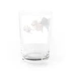 ゴールデンのまりとラブラドールのオレオに娘のあかりちゃんのまり♡オレオ⭐︎あかり Water Glass :back
