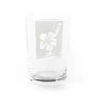 アンマミーヤ。のクールなハイビスカス Water Glass :back