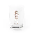 新居さとしのおみせのいい女Tシャツを着ていい女ぶるメガネさん（両面） Water Glass :front