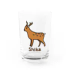 MrKShirtsのShika (シカ) 色デザイン Water Glass :front