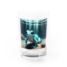 人魚の夢の新種発見ヤドクガエル Water Glass :front