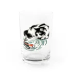 MakotOの猫と鯉（水墨画風） Water Glass :front