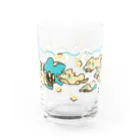 wara13のタオルケットおばけくんと猫 Water Glass :front