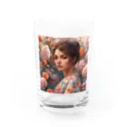 Olivi　Styleの花の中で呼び止められる女性 Water Glass :front