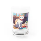 ニコちゃんのご飯の前で座り込む仕草の猫 Water Glass :front