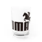 牛川 暗のグッズショップのUMA（黒） Water Glass :front