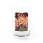 AQUAMETAVERSEの元気よくピザを食べている男の子　ラフルール　1859 Water Glass :front