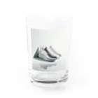 アミュペンの清潔感あふれる白いスニーカー Water Glass :front